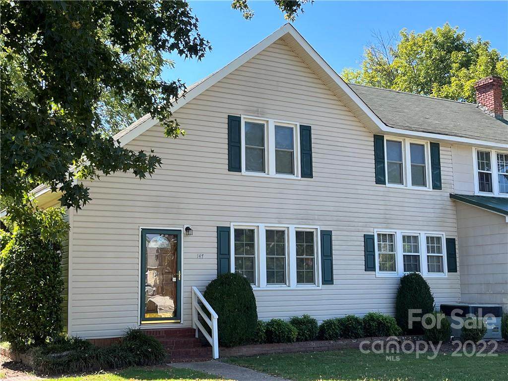 147 Spruce Street - Photo 1