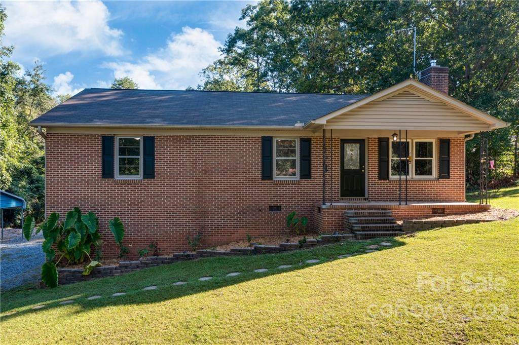 1138 Rainbow Circle - Photo 1