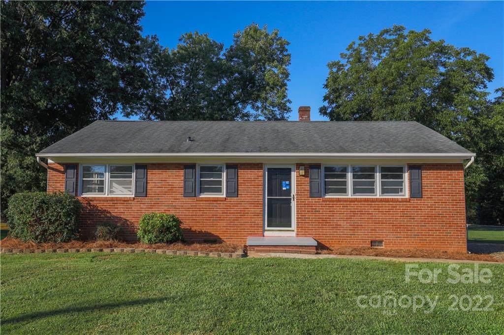 173 Shumaker Drive - Photo 1