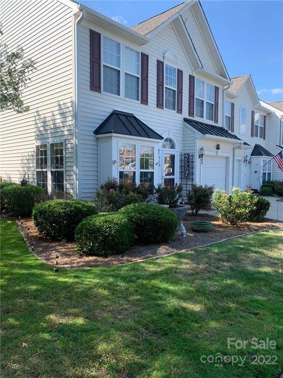 634 Bayou Circle - Photo 1