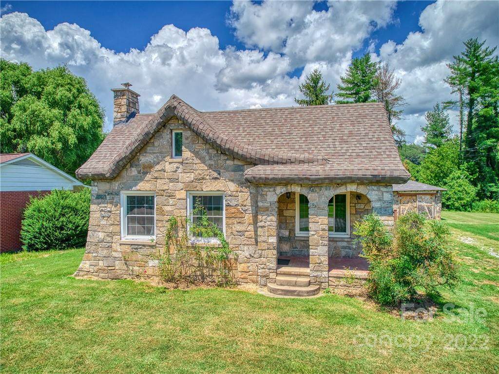 3701 Broad Street - Photo 1