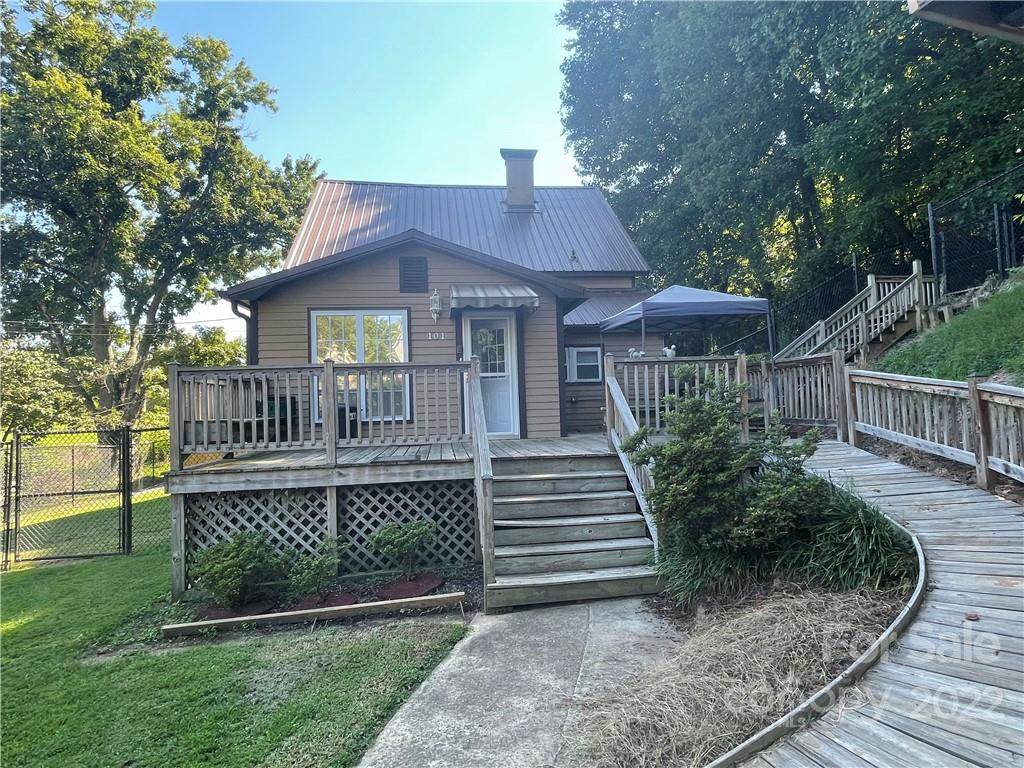 101 Spruce Street - Photo 1