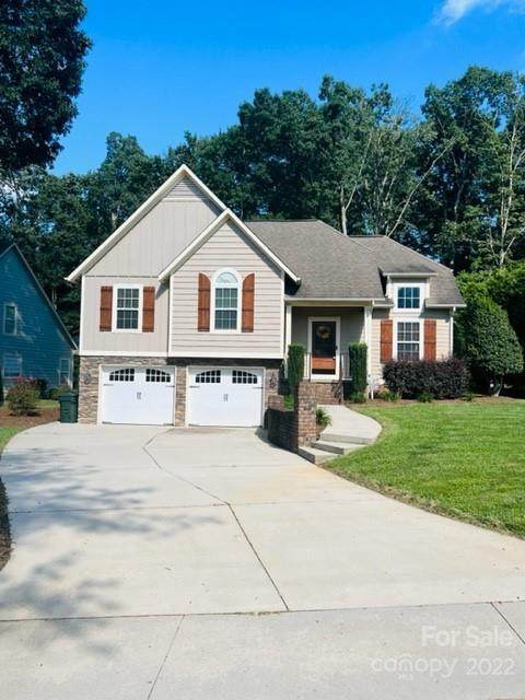 102 Maplewood Court - Photo 1