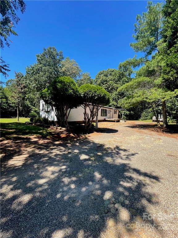 169 Mason Dixon Lane - Photo 1