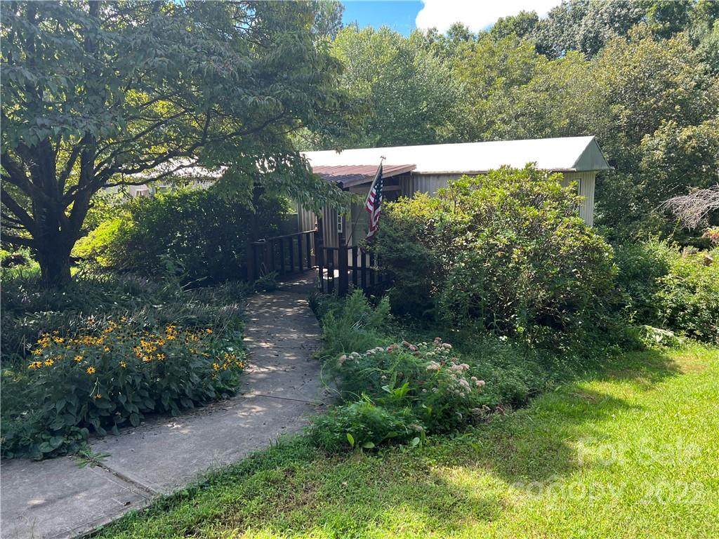 151 West Valley Lane - Photo 1