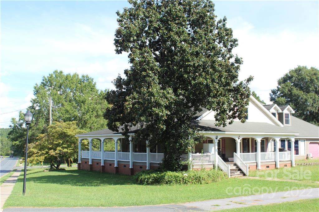 1310 Main Street - Photo 1