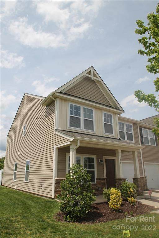 826 Summerlake Drive - Photo 1