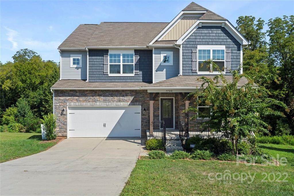7700 Kelburn Lane - Photo 1