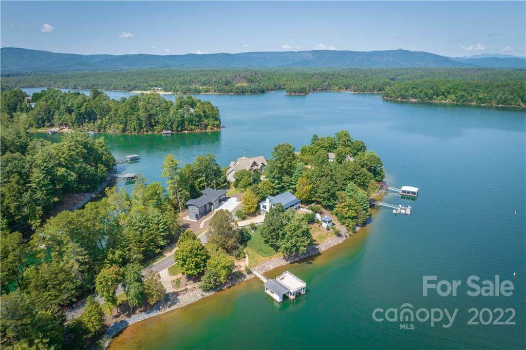 2250 Mallard Cove Drive - Photo 1