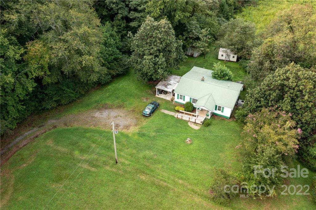 203 Chestnut Grove Road - Photo 1