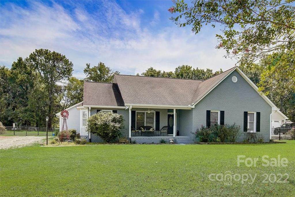 3211 Monte Drive - Photo 1