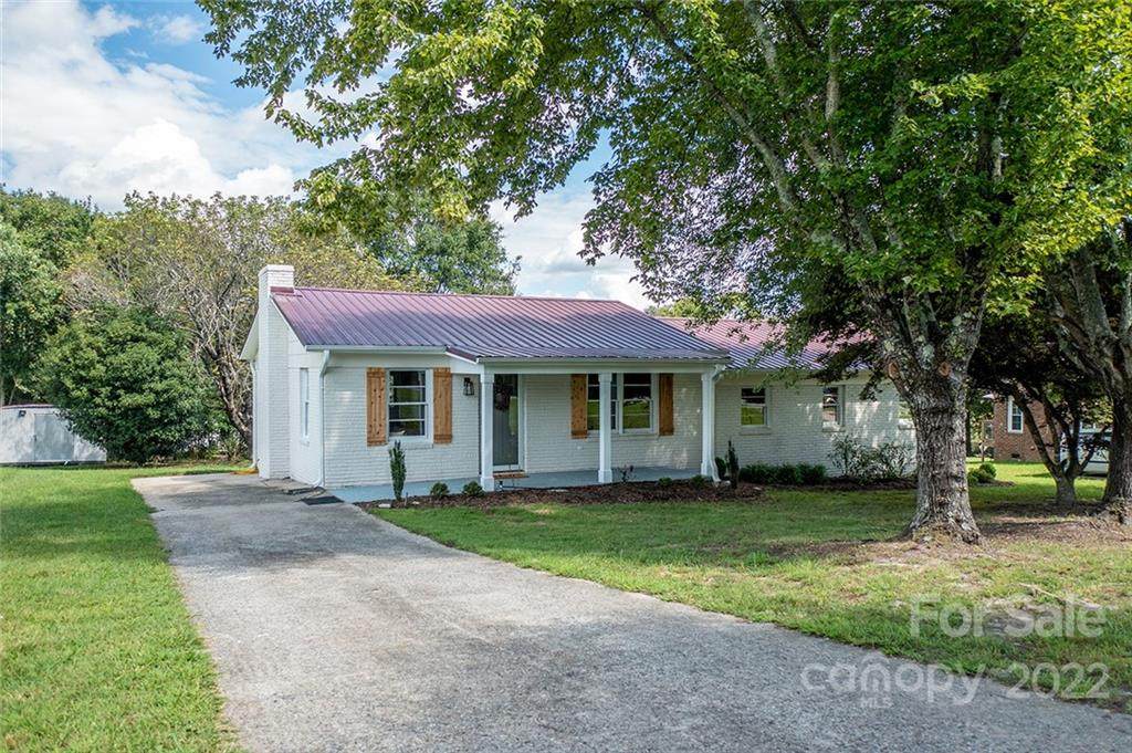 316 Bridges Drive - Photo 1