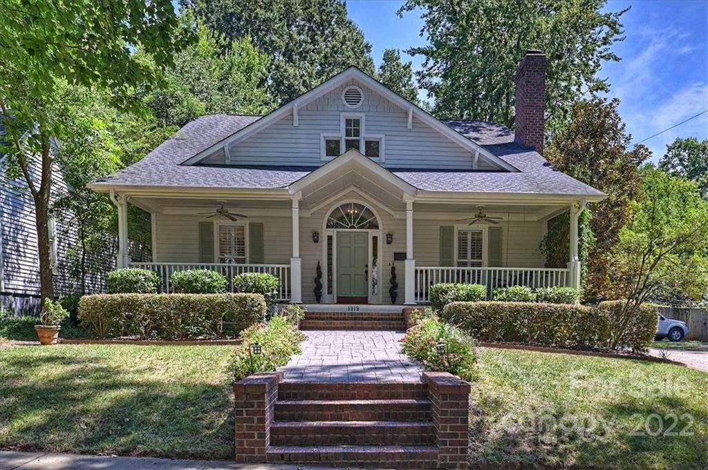 1919 Winthrop Avenue - Photo 1