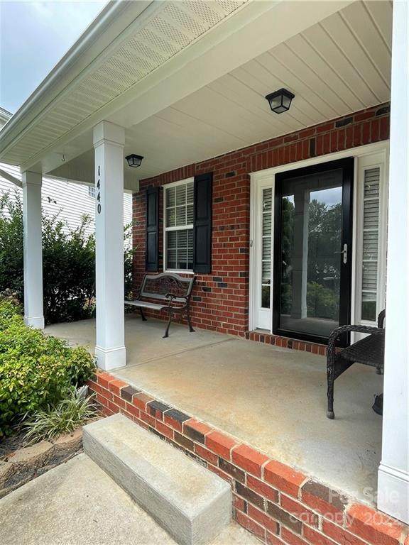 1440 Bottle Brush Lane - Photo 1