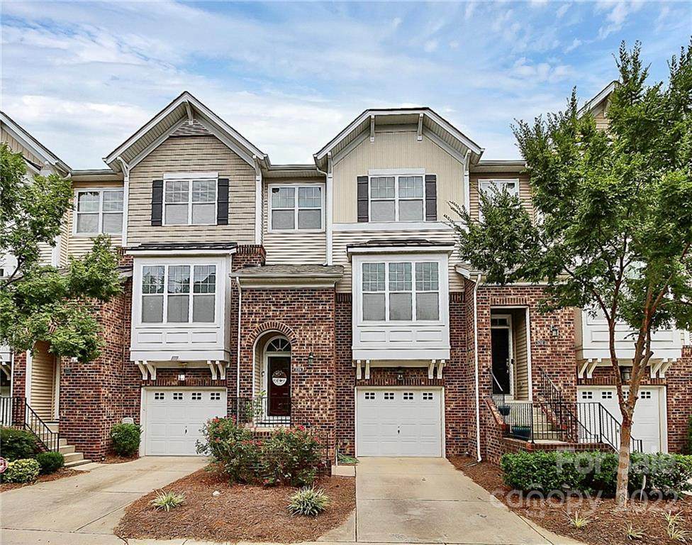 11206 Bridgewater Drive - Photo 1