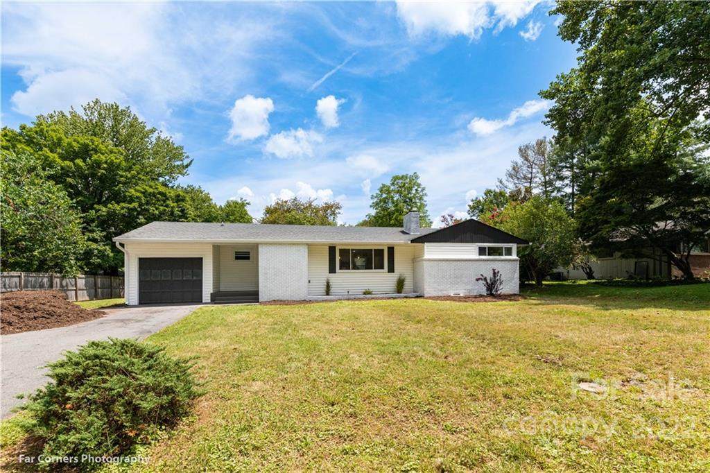 405 Balsam Road - Photo 1