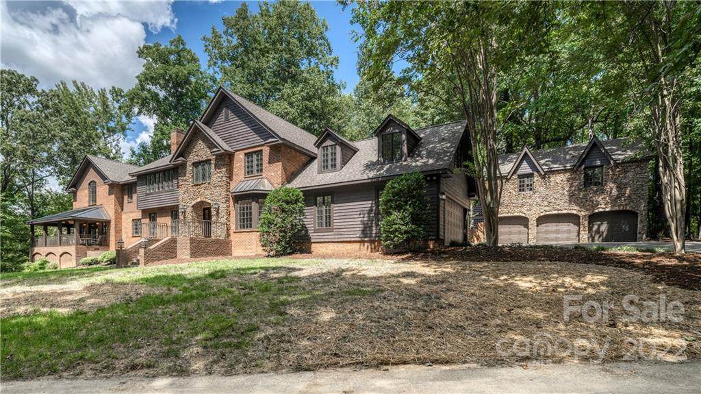 2811 Waxhaw Marvin Road - Photo 1