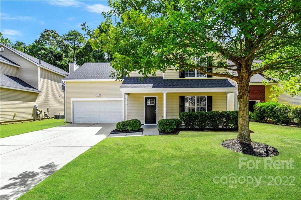 5736 Brookfield Pointe Drive - Photo 1