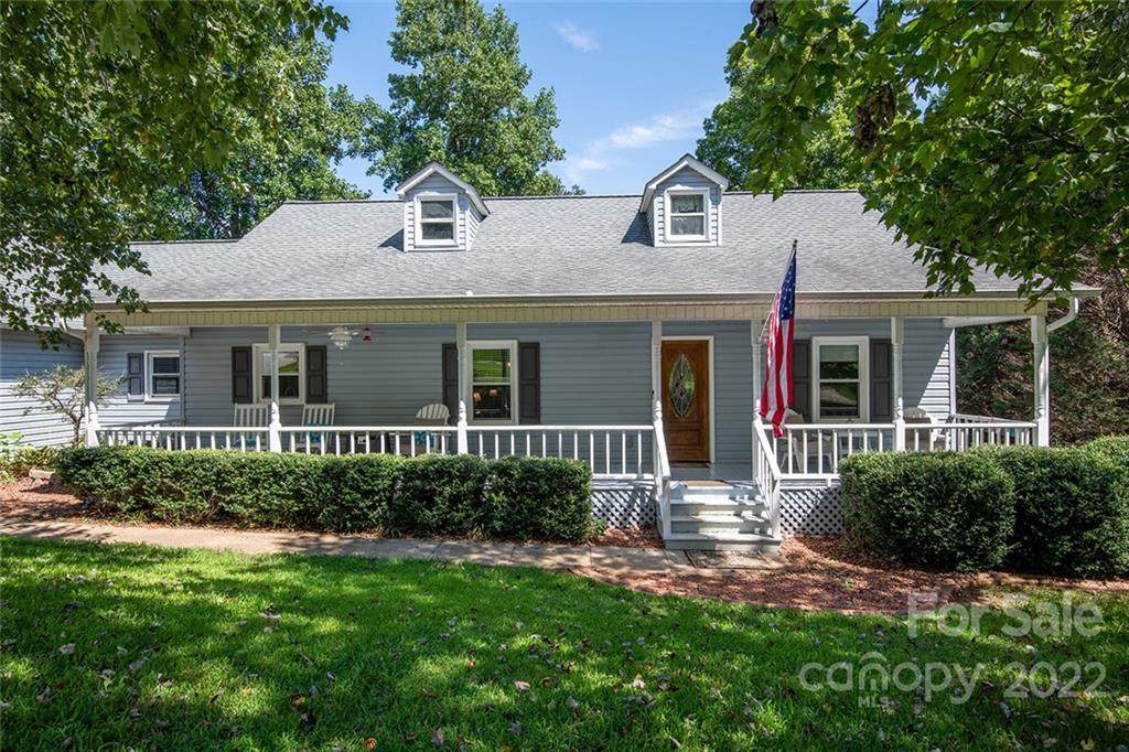 3933 & 3945 Shakespeare Drive - Photo 1