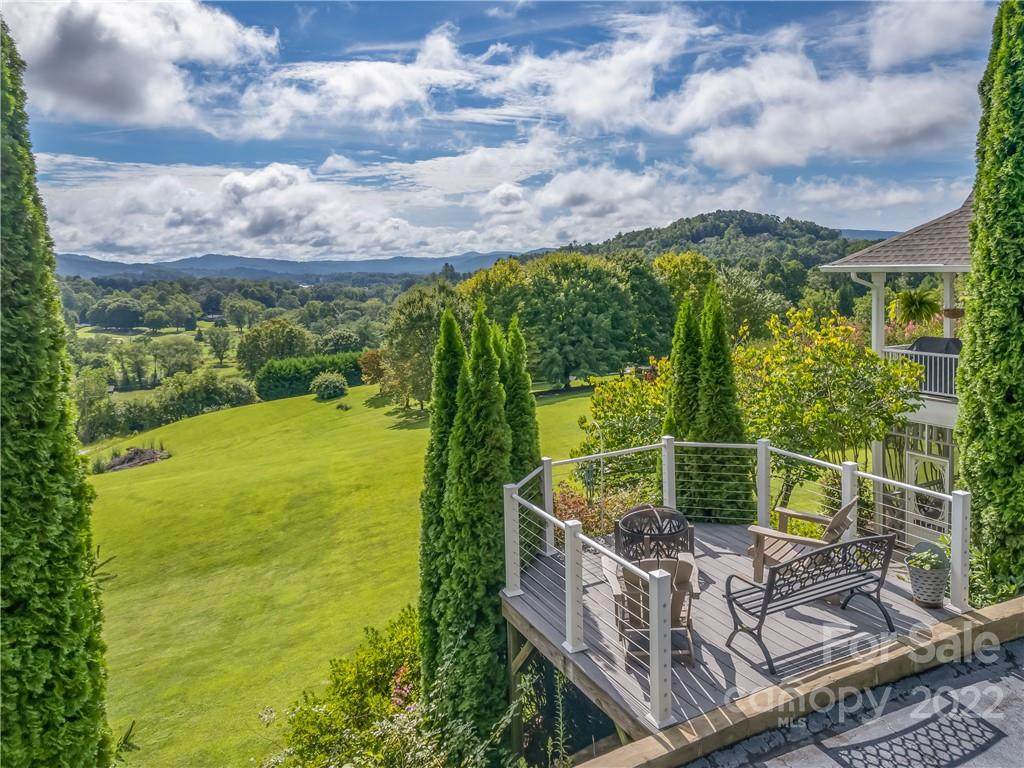 186 Greens View Drive - Photo 1