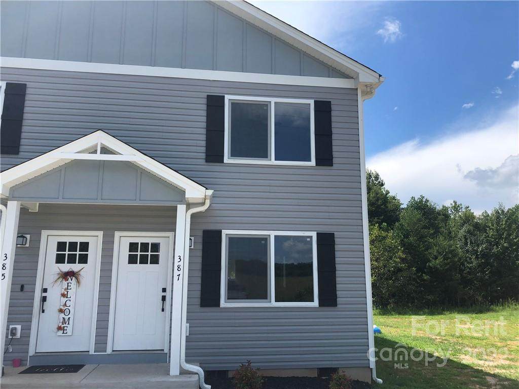 387 Roper Drive - Photo 1