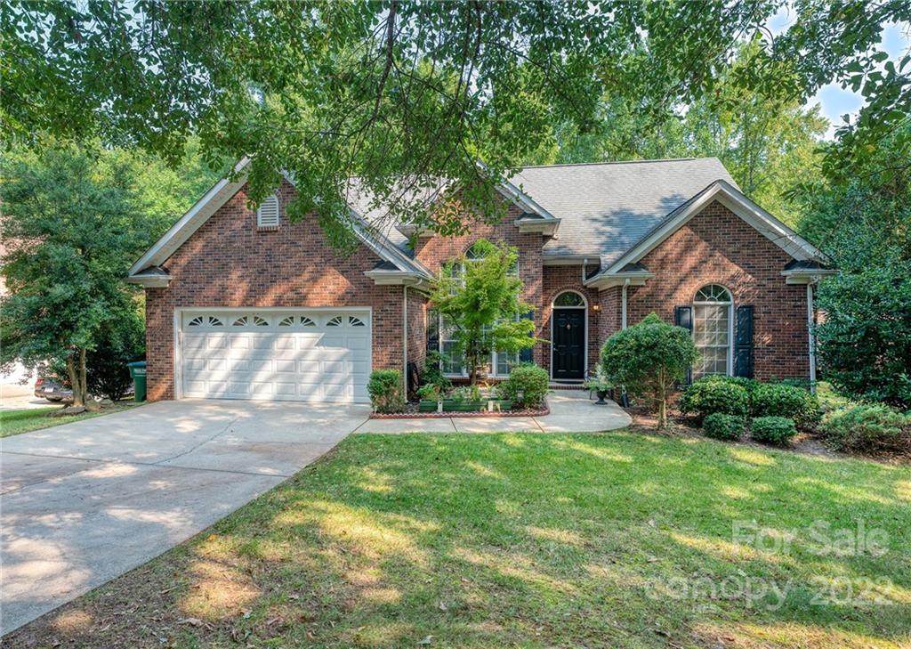 807 Toncin Avenue - Photo 1