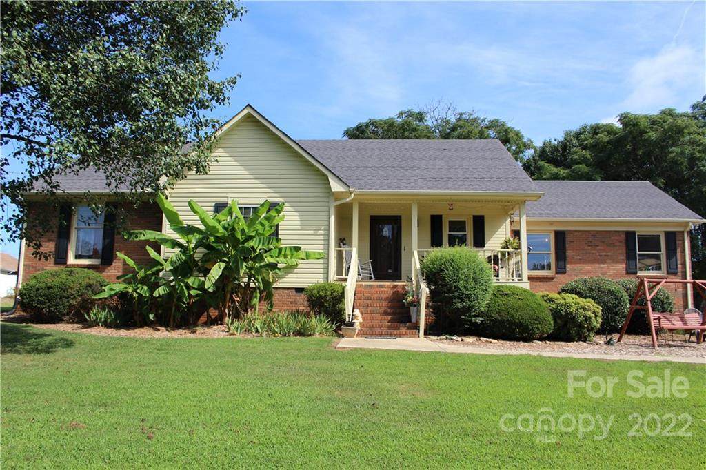 215 Chaney Road - Photo 1