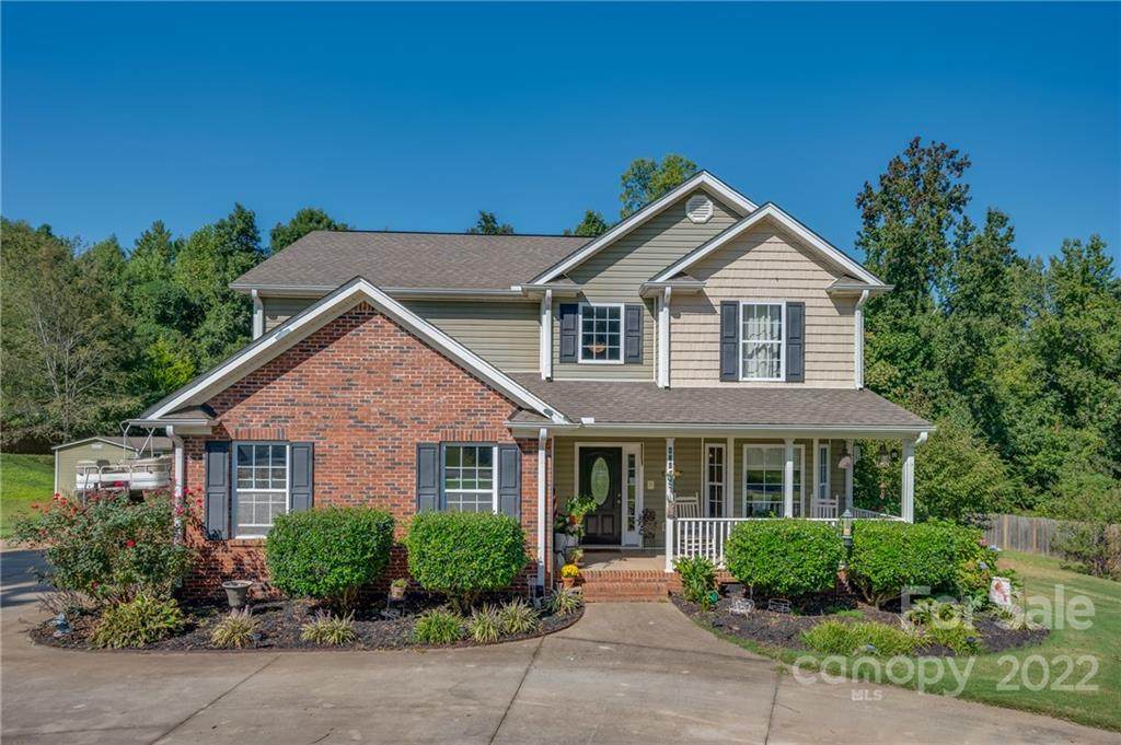 434 Flowerwood Lane - Photo 1