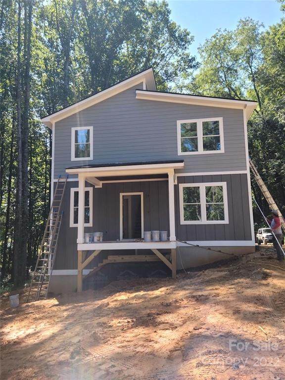 253 Tanglewood Drive - Photo 1