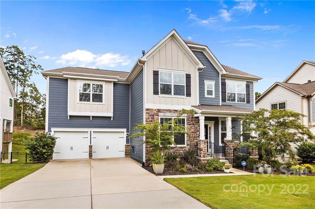 838 Spelman Drive - Photo 1