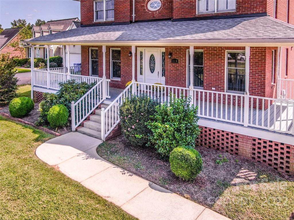114 Windchime Lane - Photo 1
