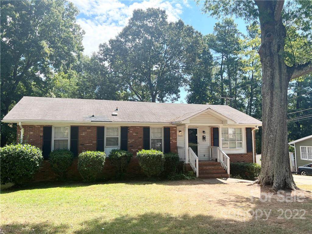 1020 White Plains Road - Photo 1