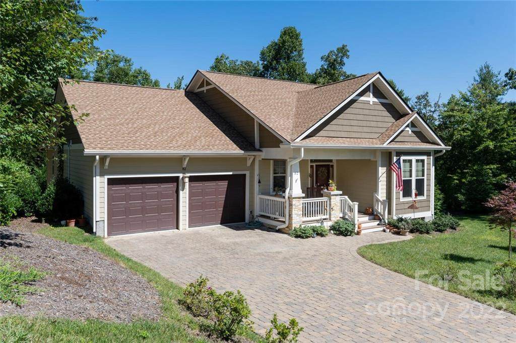 82 Gossamer Court - Photo 1
