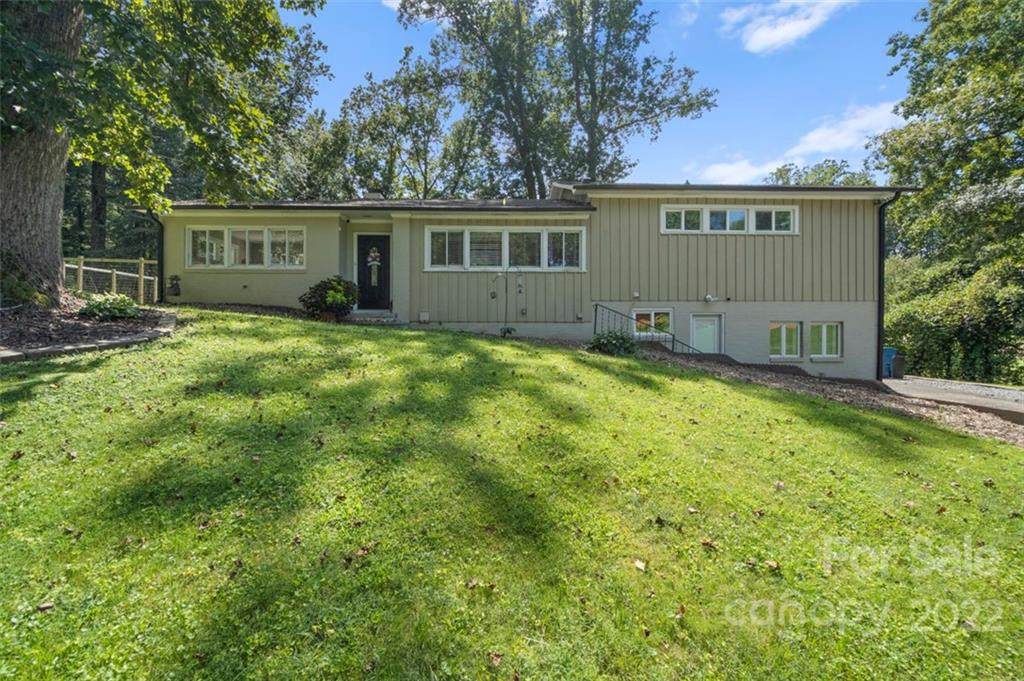 145 30th Avenue - Photo 1