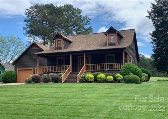 536 Woodberry Drive - Photo 1
