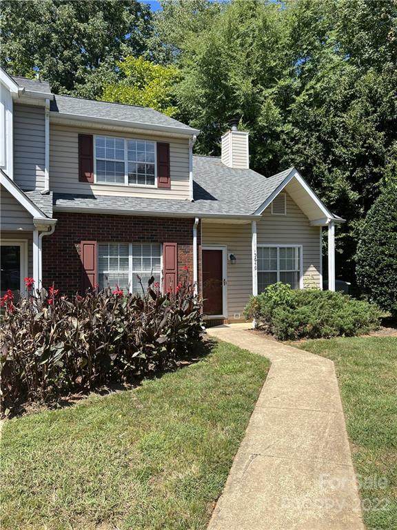 5640 Prescott Court - Photo 1