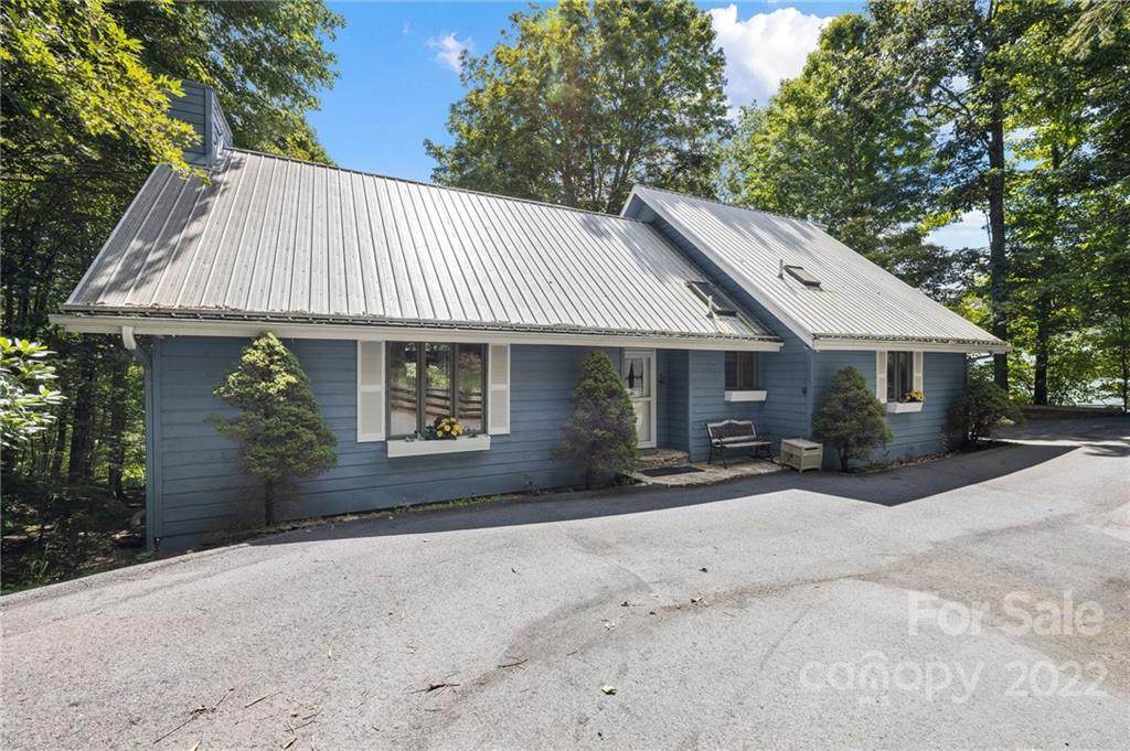 216 Hampton Gap Drive - Photo 1