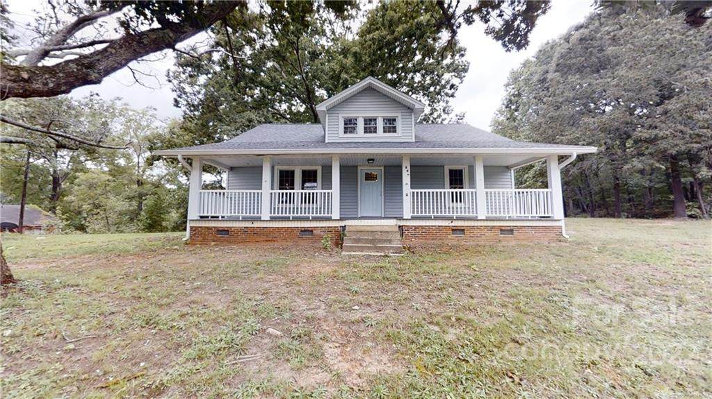 5803 Hwy 16 Highway - Photo 1