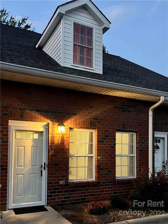 47 Orchard Trace Court - Photo 1