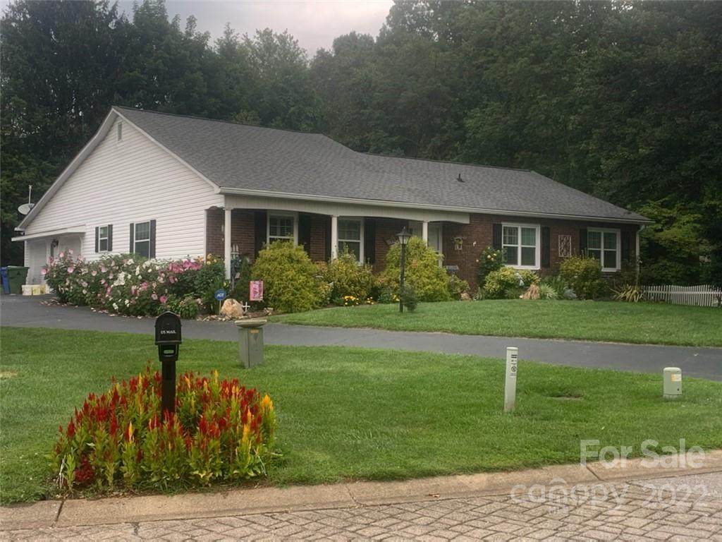 20 Park Avenue - Photo 1