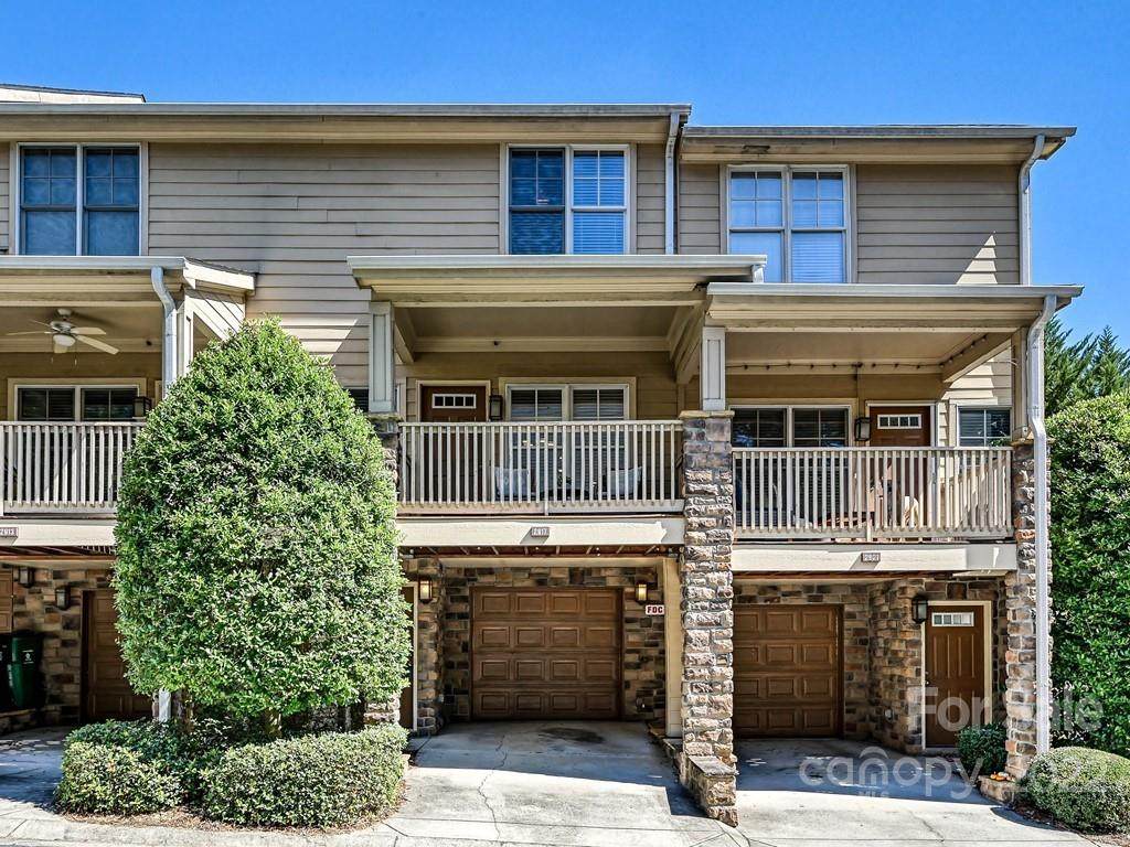 2917 Craftsman Lane - Photo 1