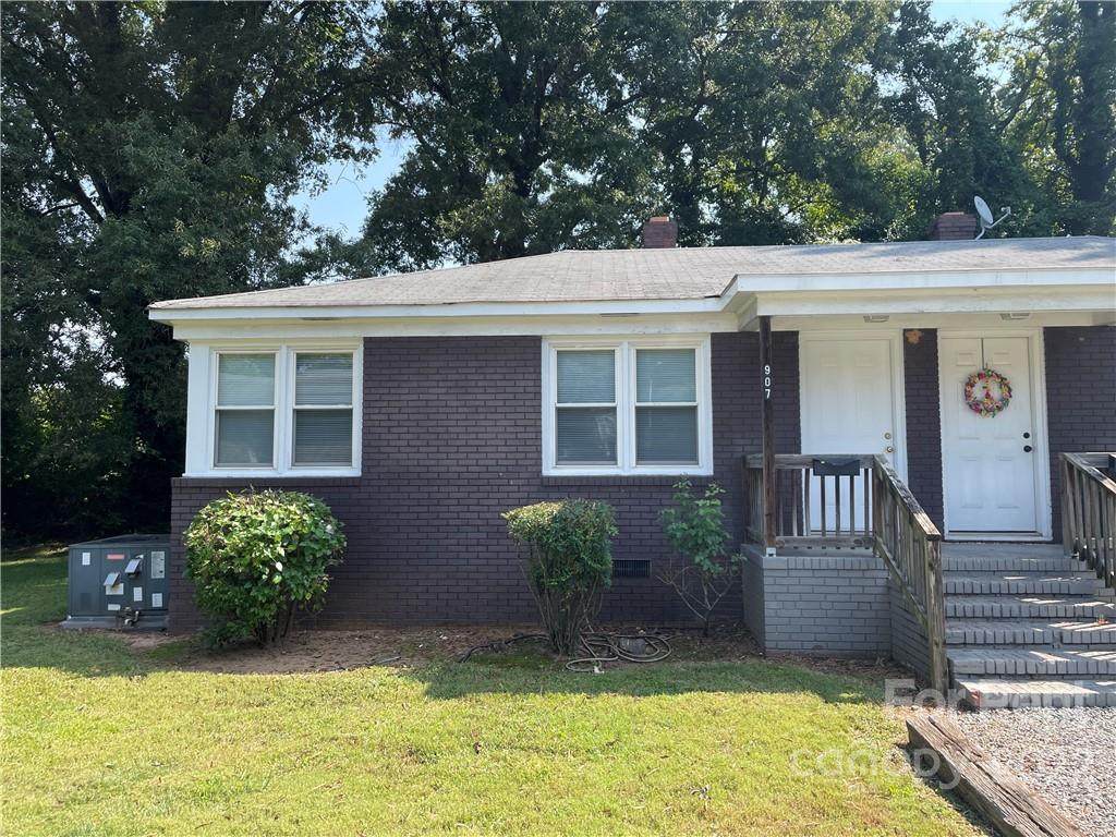 907 Anderson Street - Photo 1