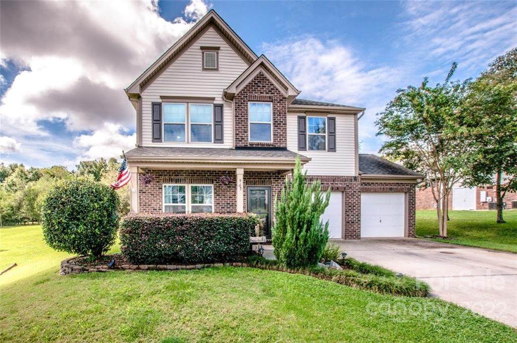 941 Huntington Hills Drive - Photo 1