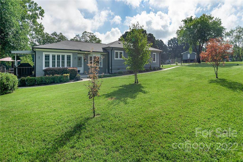 2325 Brown Road - Photo 1