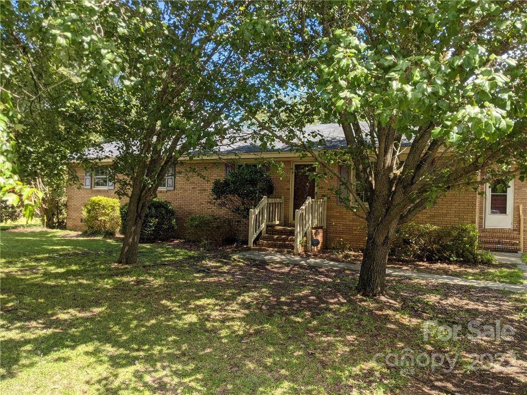 121 Conder Circle - Photo 1