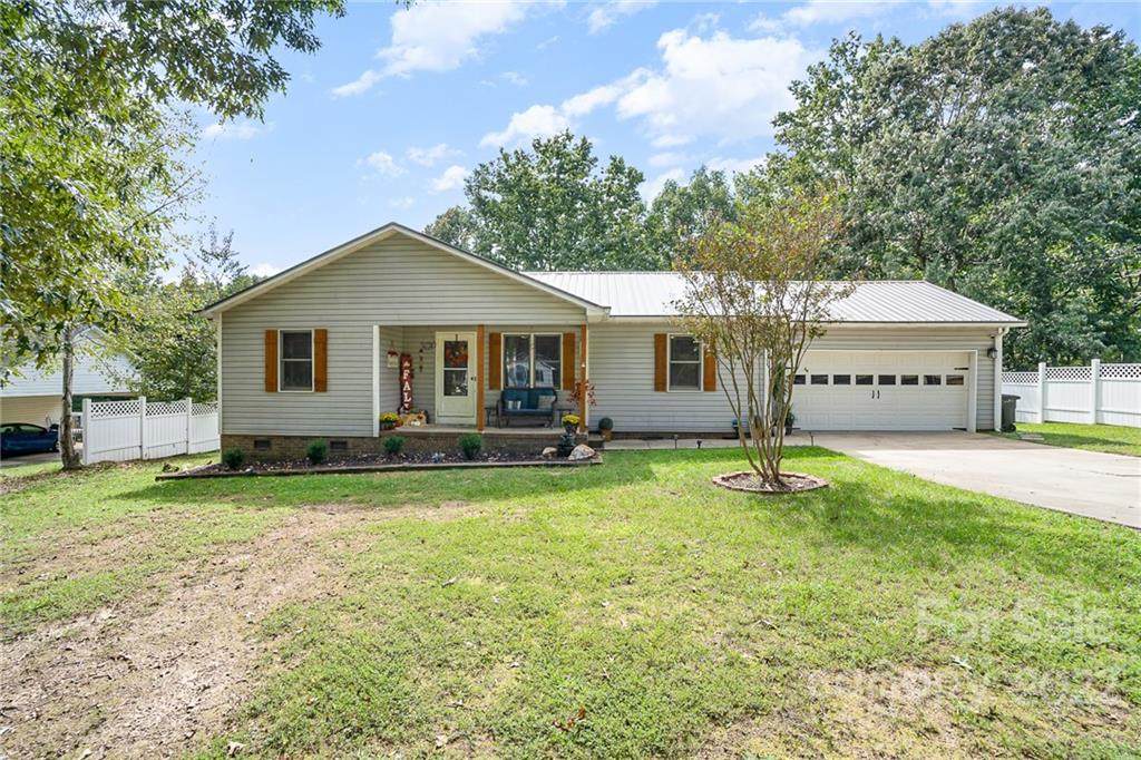 286 Link Drive - Photo 1
