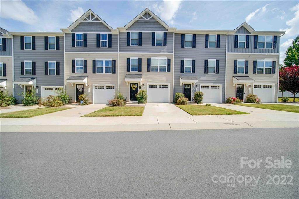 5210 Austin Knoll Court - Photo 1