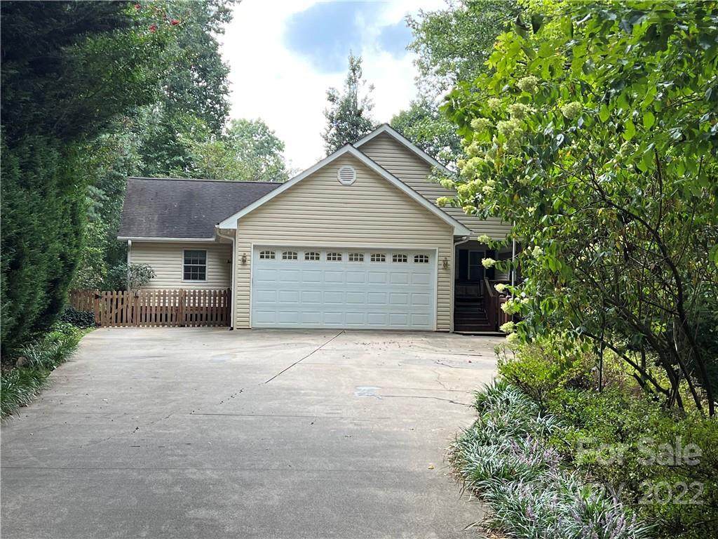 576 Brook Knoll Circle - Photo 1