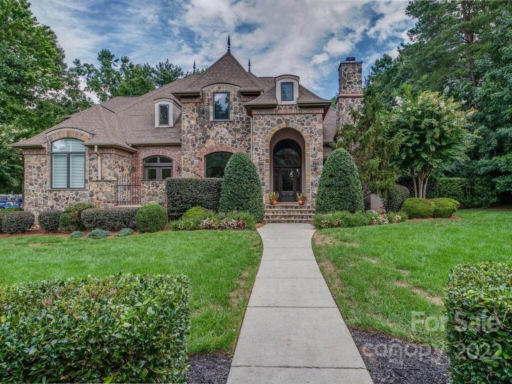 107 Tea Olive Lane - Photo 1