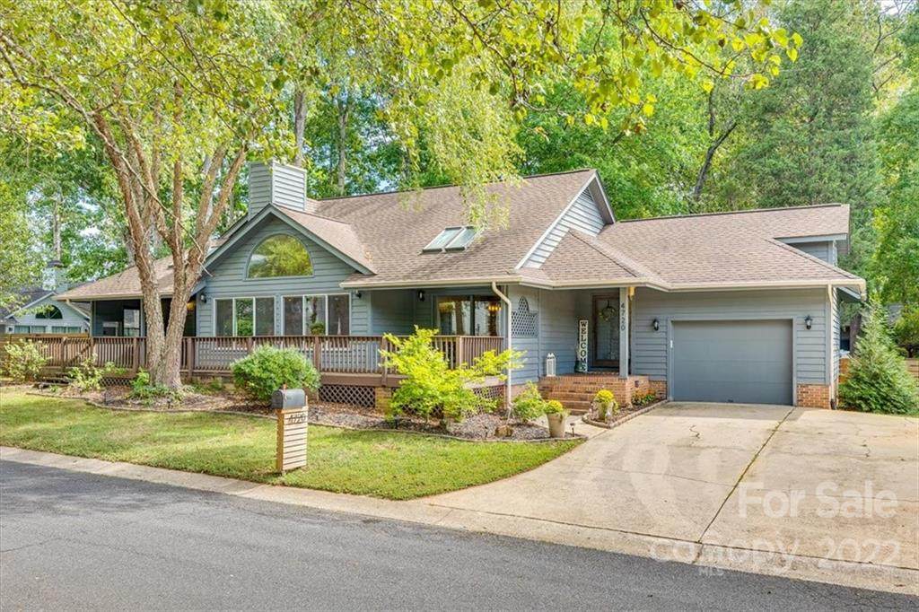 4720 Grey Moss Drive - Photo 1